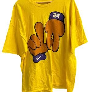 Vintage Nike Kobe Bryant Foam Finger Size XXL